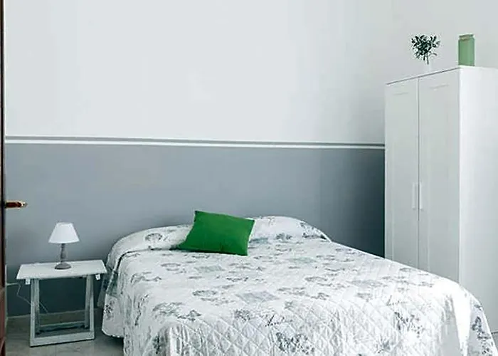 Domus Merulana Oda ve Kahvaltı 3*